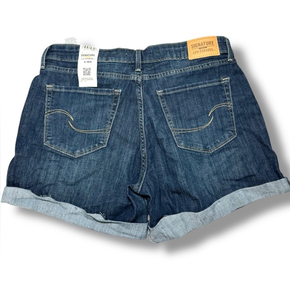 NWT Levi Strauss Signature Women 5" Mid Rise Cuffed Short Sz 8 | 29 - Picture 4 of 10